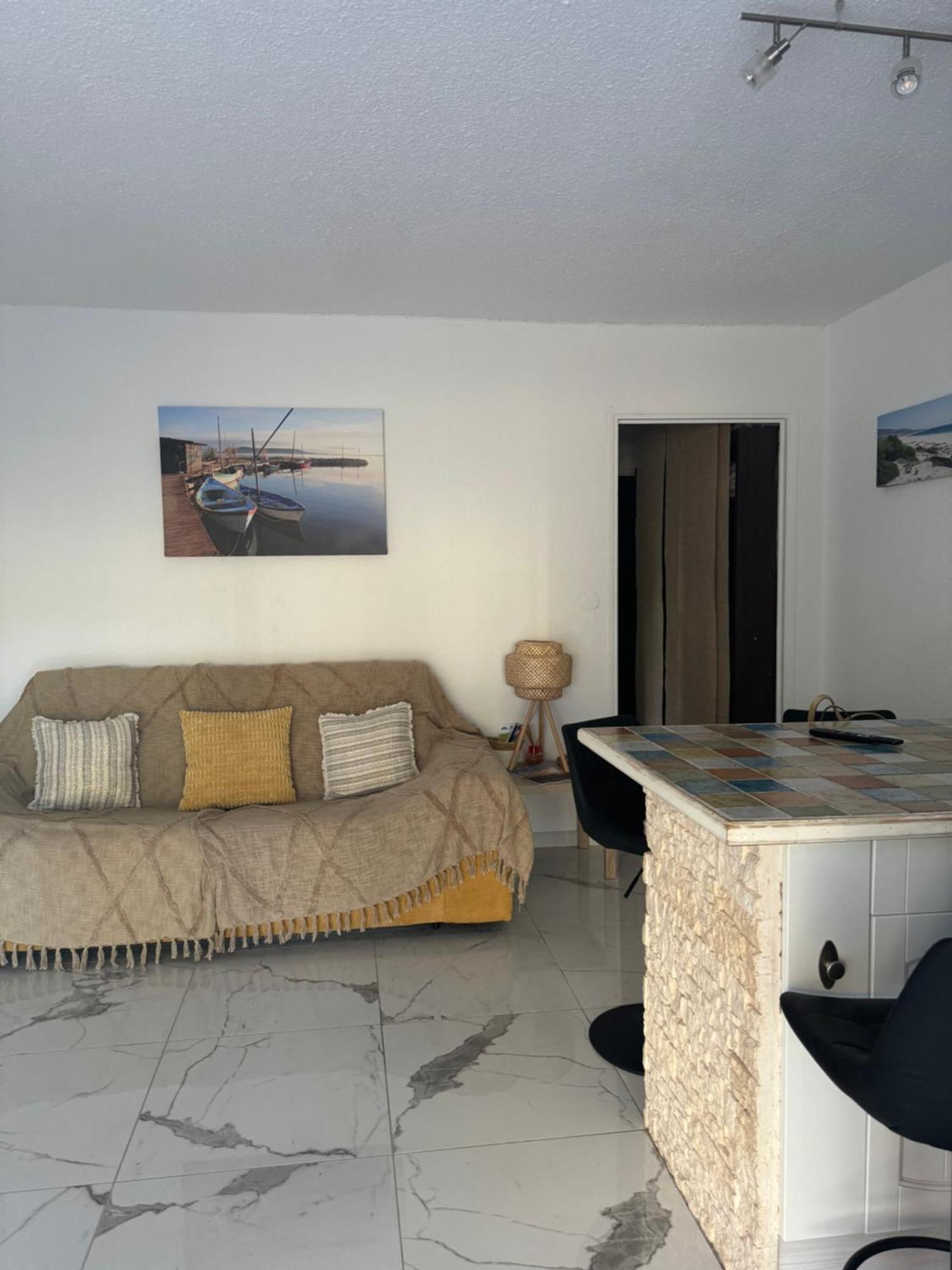 Grand Studio Cabine Proche Plage Et Port Gruissan Eksteriør billede